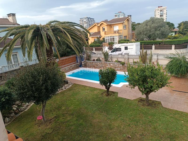 Foto 835228ca-67f1-4563-946f-8fda7e97e87e. Chalet con camino riscaldamento parcheggio piscina in Castrillón