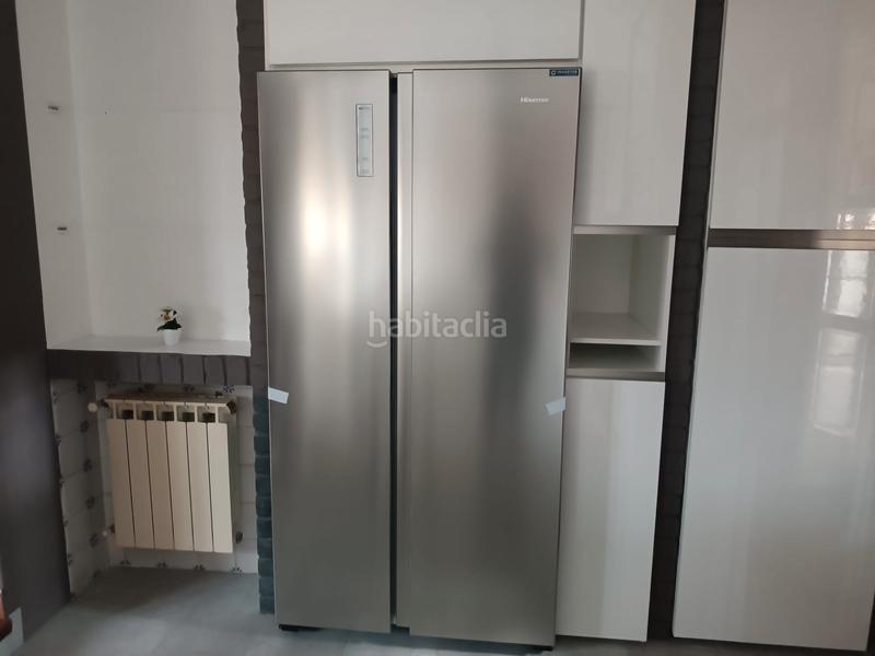 Foto da4cccb4-2c62-4e65-b928-842e25450941. Chalet con camino riscaldamento parcheggio piscina in Castrillón