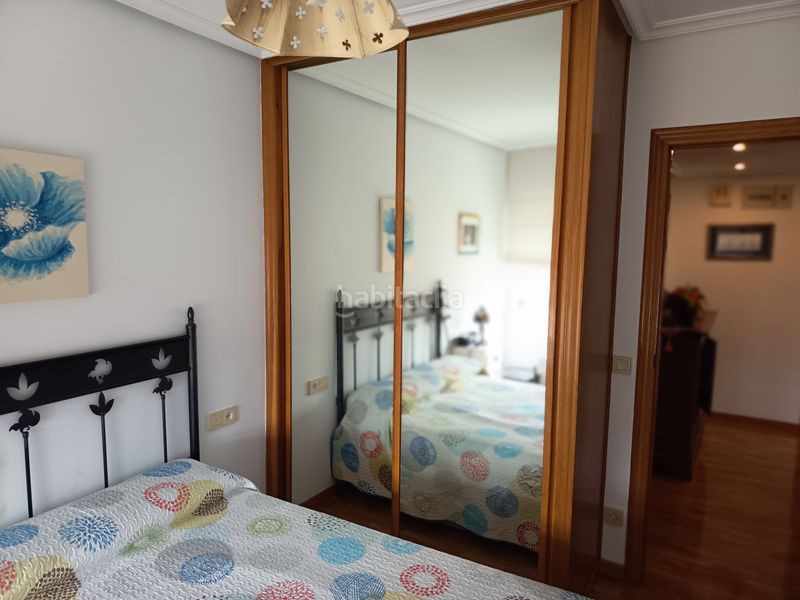 Foto 3a9bd0d8-7621-42c0-8903-5984e276e0f9. Piso en Centro Avilés