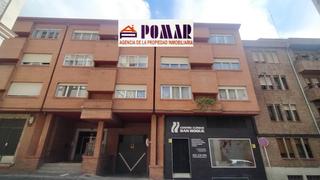 Aparcament cotxe a Calle capitán peñas 34. Plaza-garaje junto pº san roque. para coche pequeño o moto. puer