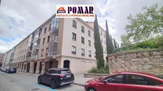 Location Bureau à Plaza san jerónimo 4. Piso para: despacho-oficina, en zona centro, junto plaza sta. an