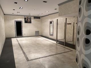 Local Comercial en Cl. isilla, 10. Venta local cl. isilla