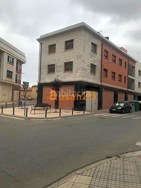 Foto 46229261-7169-4f7d-a9a9-399f49b6b950. Geschäftsraum in calle fuenteminaya 58 in Plaza de Toros - Las Tenerías Aranda de Duero
