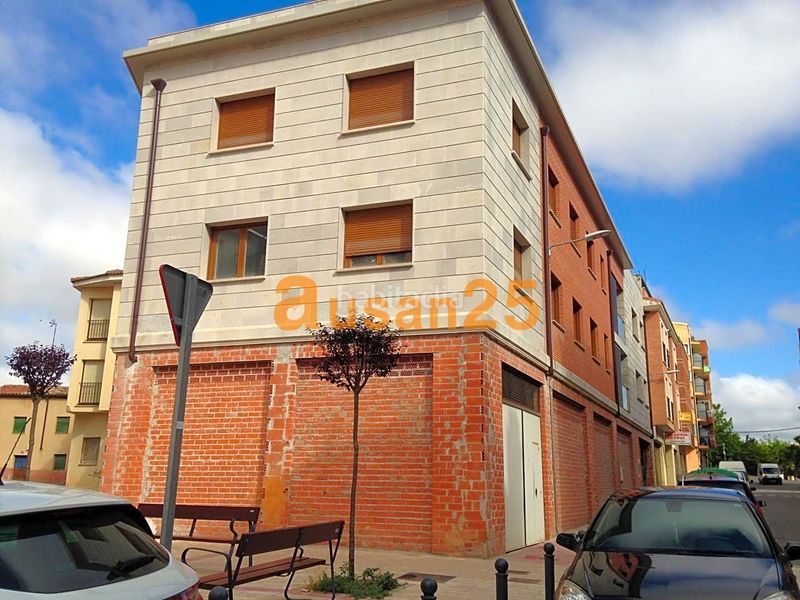 Foto 9454ed30-532e-4319-8445-203f4ef12faa. Geschäftsraum in calle fuenteminaya 58 in Plaza de Toros - Las Tenerías Aranda de Duero
