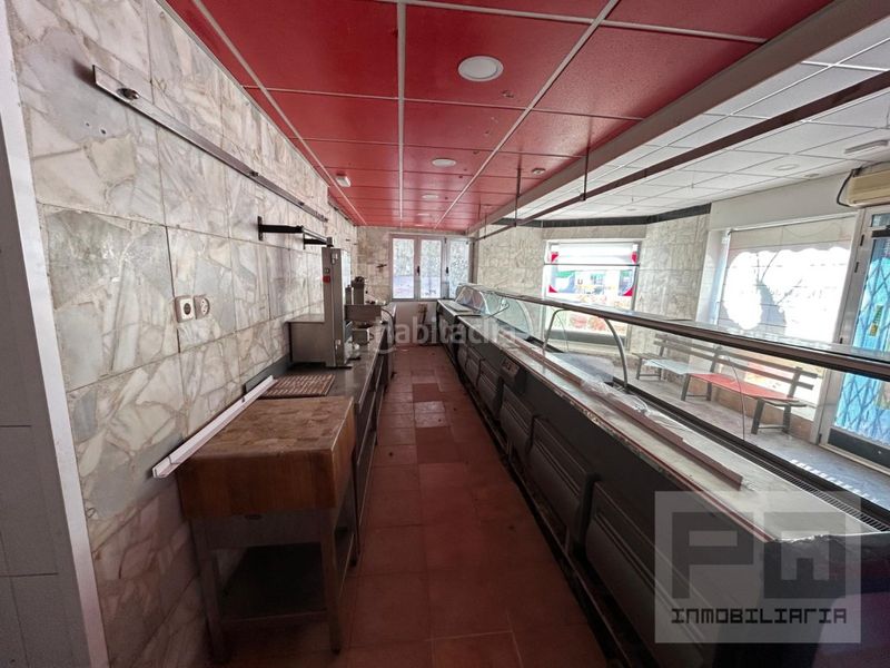 Foto 0443671b-00c2-4fb1-a84e-67f35ffc6ab4. Local comercial a Navas del Marqués (Las)