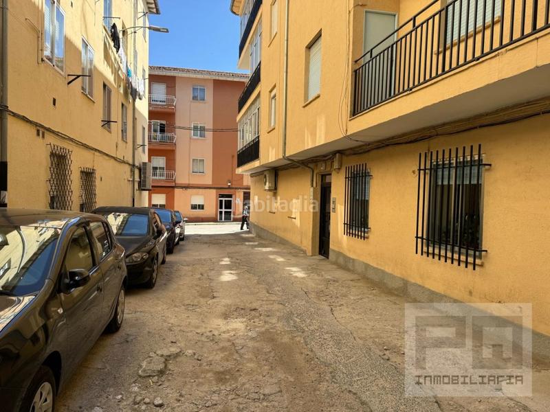 Foto a4999efe-71f0-42cc-bc12-8ec3cfb95599. Aparcament cotxe a San Antonio Ávila