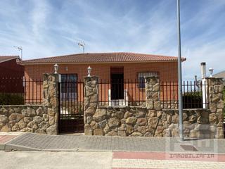 Chalet  N/a. Fantástica oportunidad chalet individual en maello. urb la fonta