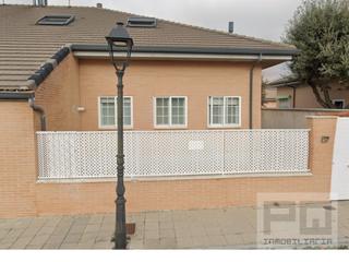 Location Chalet  N/a. Chalet en alquiler 3 dormitorios y un baño
