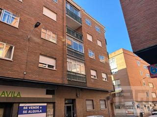 Location Appartement  N/a. Piso en alquiler en la zona de san antonio con ascensor, plaza d