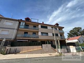 Appartement  N/a. Piso de dors dormitorios con plaza de garaje y trastero