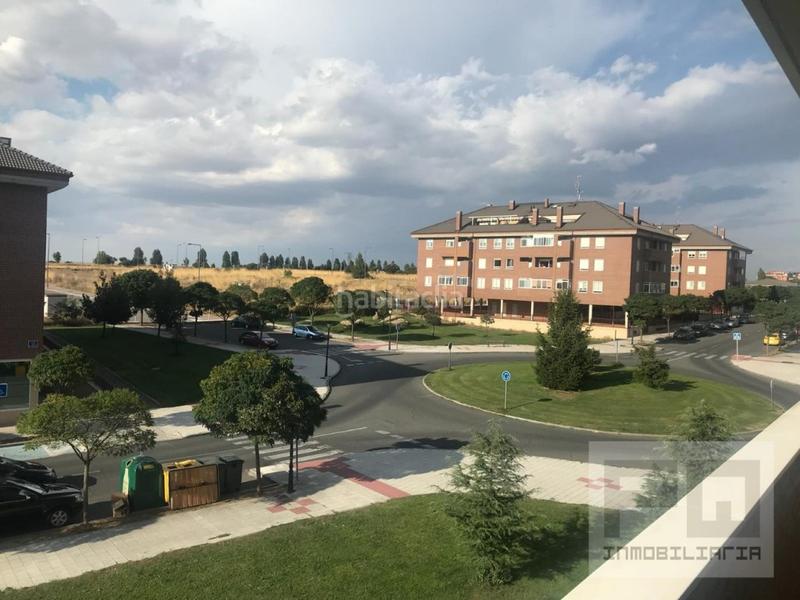 Foto 39bf56ad-0b85-4bbb-bfd3-2e3a7ce76e20. Alquiler piso  2 habitaciones alquiler en Hervencias Altas - El Pinar Ávila