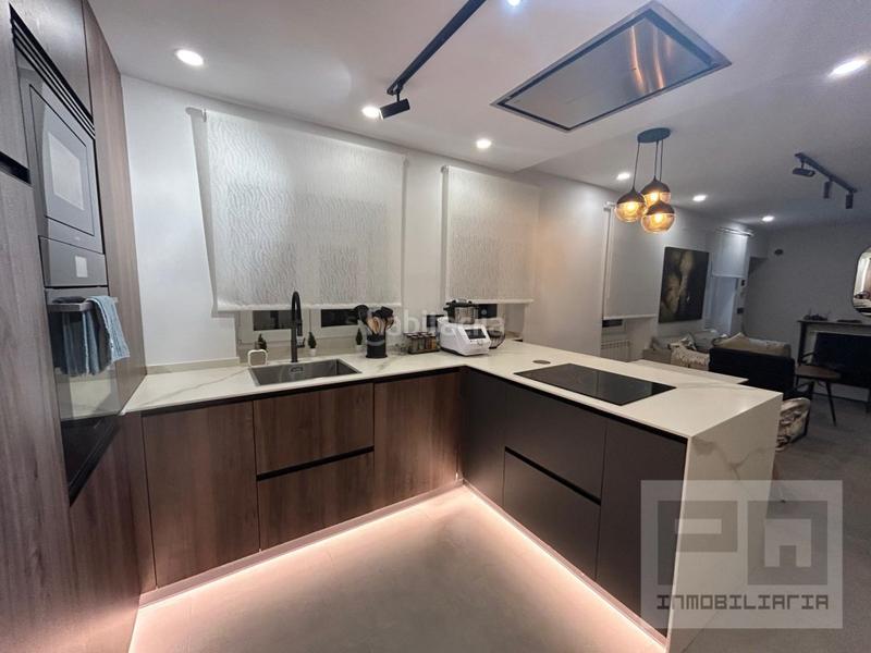 Foto 42d543b4-5e6c-42ed-85f3-7419165c0106. Planta baixa a Navas del Marqués (Las)