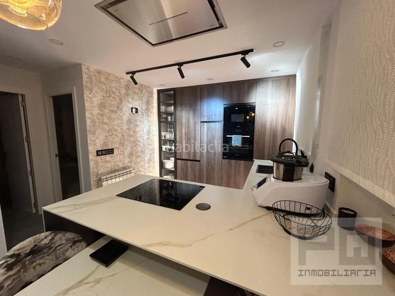 Foto 5a6bf813-c5fd-4a0e-b897-4e39a3355b8f. Planta baixa a Navas del Marqués (Las)