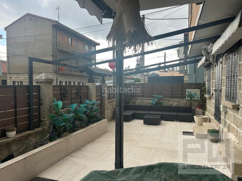 Foto bf4da847-431c-40ad-840a-6ccad4c82e2a. Planta baixa a Navas del Marqués (Las)