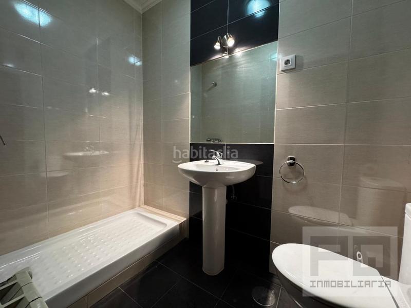 Foto 60b12282-49cd-4f89-bf9b-74806e4f912f. Appartement avec parking dans Centro Ávila