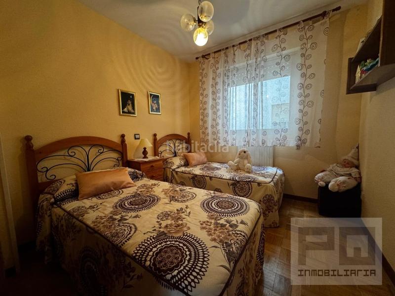 Foto 1db97a92-30a3-4e23-baba-3d9614164695. Appartement avec parking dans Universidad Ávila