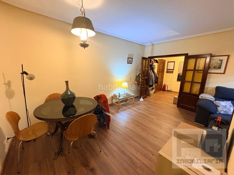 Foto 370f64aa-10a2-4ee6-83f2-de557a70198b. Rent flat in Centro Ávila