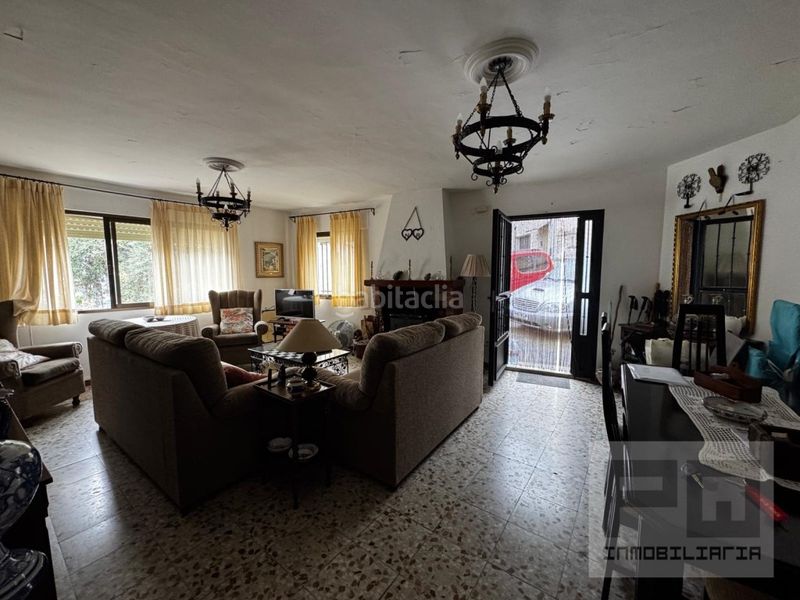 Foto c95ba65a-b511-44d4-a856-2b2fbeaee611. Casa a Arenas de San Pedro