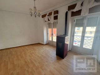 Etagenwohnung in Navas del Marqués (Las). Piso a la venta en el centro! oportunidad!