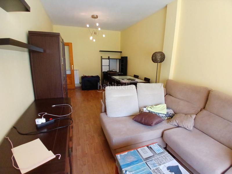 Foto 318ad3d3-2a3b-489e-8415-be98af02f659. Apartament amb calefacció piscina a Villatoro Burgos