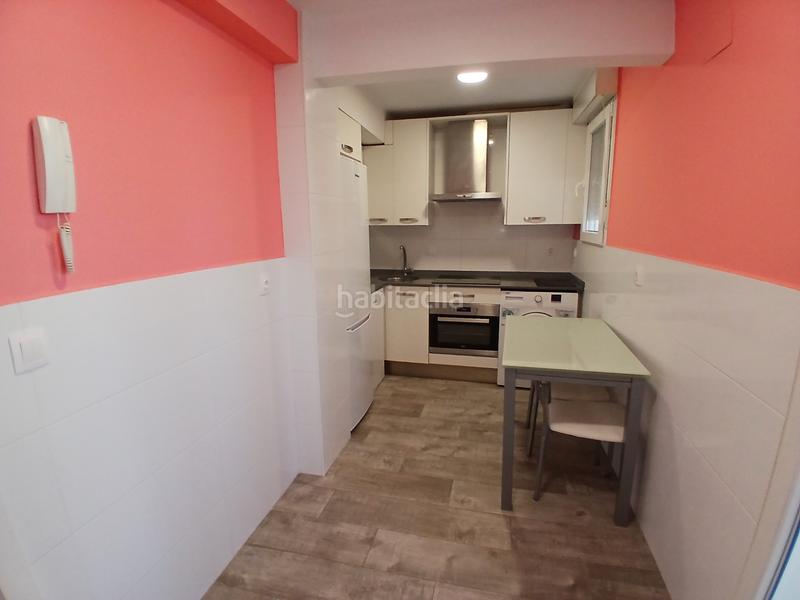 Foto 3a8ae6ee-b2a7-4000-a207-4078c4517f9d. Location appartement avec chauffage parking dans Gamonal - San Bruno - G9 Burgos