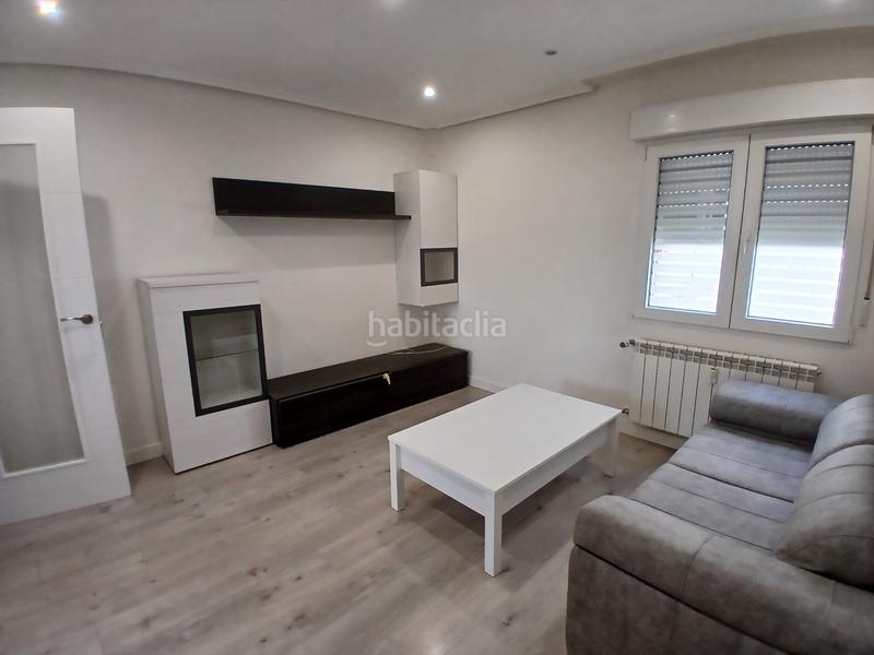 Foto f3db3497-65a8-461e-a824-c73a8e92658d. Location appartement avec chauffage parking dans Gamonal - San Bruno - G9 Burgos
