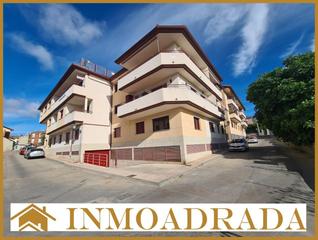 Parking voiture  Calle machacalinos. Esta plaza de parking se encuentra en calle machacalinos, 05430,