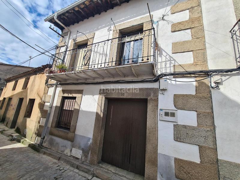 Foto 262c88ae-fe8e-4242-a858-c35d60452605. Masia a Adrada (La)