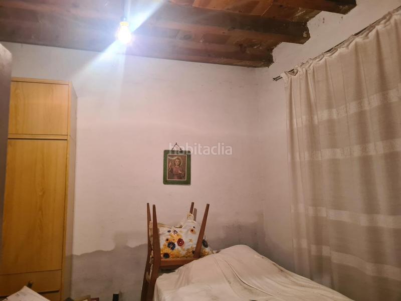 Foto a10f3e8e-0fa9-47ad-914f-d1df60370165. Masia a Adrada (La)