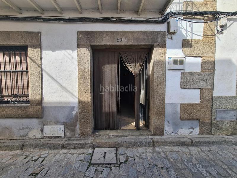 Foto ca679236-61ef-4ca4-b2e5-20d90e1f1036. Masia a Adrada (La)