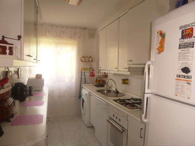 Foto 5a72cfc6-df29-4dc3-a599-0d4b8b650f05. Casa amb calefacció a Adrada (La)