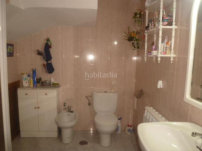 Foto 9429e5ff-b4f1-4e05-849e-8e4ecd8a1b10. Casa amb calefacció a Adrada (La)