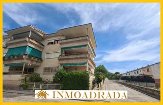 Pis  Gongora. Piso con gran terraza trastero y garaje