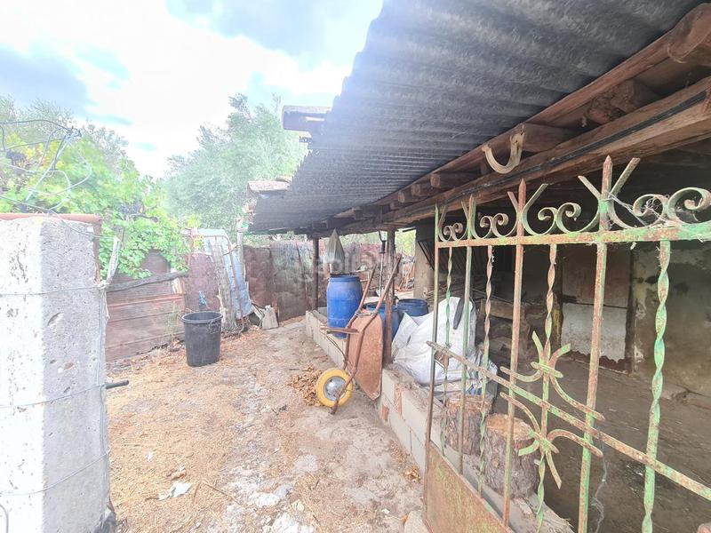 Foto 0e82ffb6-3c87-42d6-9f8c-0d68aa848724. Bâtiment à usage industriel dans Adrada (La)