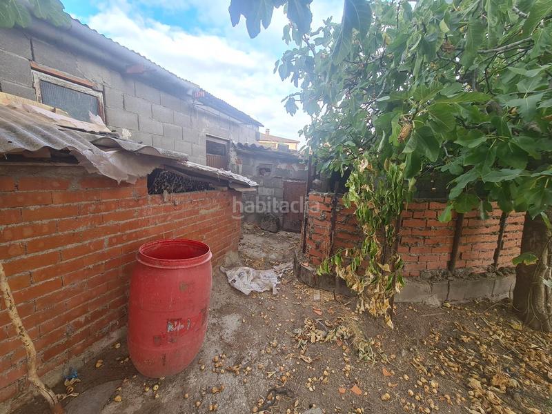 Foto d023cf6b-6460-445a-b6ac-bb5de4d78628. Bâtiment à usage industriel dans Adrada (La)