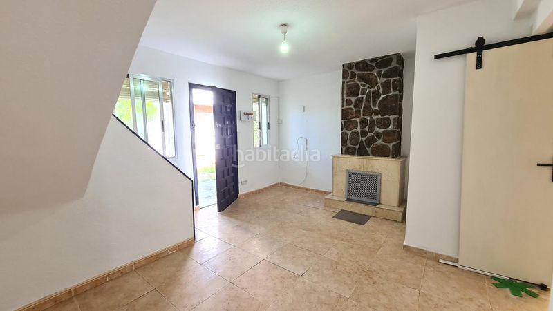 Foto 8b87da22-5cf6-40a7-8b56-ca1a82d94610. Casa in Adrada (La)