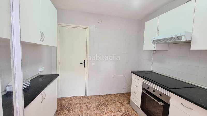 Foto ed5a155f-f81a-4e90-a180-88a2fecc5270. Casa in Adrada (La)