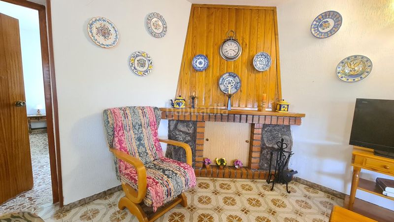 Foto cc66d8da-1047-4dd9-8f4b-dbd1771e83c3. Casa con riscaldamento piscina in Adrada (La)