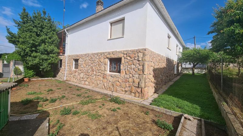 Foto cf3a85d1-e3c2-4b06-b4f8-f81a700e7316. Casa con riscaldamento piscina in Adrada (La)