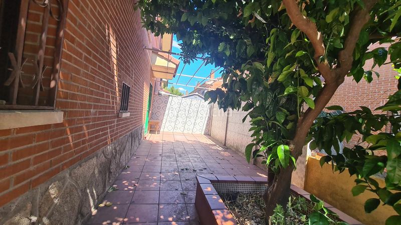 Foto 77b72f61-da02-427a-b996-067ed4587187. Casa a Adrada (La)