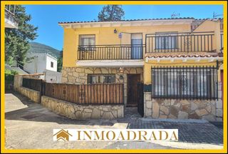 Haus  Venerito. Adosado esquina piedralaves  con habitación. planta baja piscina