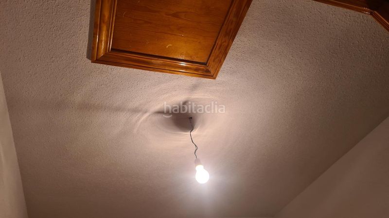 Foto 5b92a424-e147-4517-956e-7e3469d4ee3f. Casa amb piscina a Adrada (La)