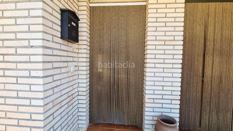 Foto 694b9a93-abb2-406c-be7b-6b56d78949ce. Casa amb piscina a Adrada (La)