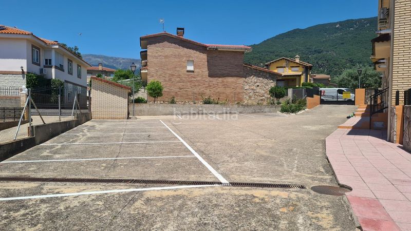 Foto 6c175e8a-c63e-401a-b638-e6cfb6f2922b. Casa amb piscina a Adrada (La)