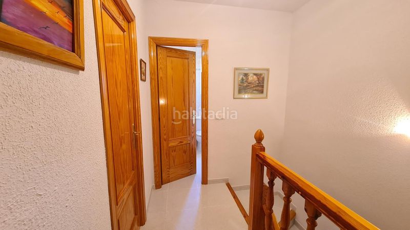 Foto b5cb1311-afaa-4cfd-89d4-bc4c35330fa5. Casa amb piscina a Adrada (La)