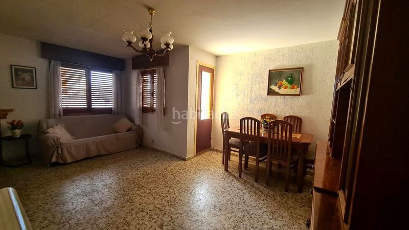 Foto d21817ea-d9f7-4692-b0af-42965f699a56. Pis amb aparcament a Adrada (La)