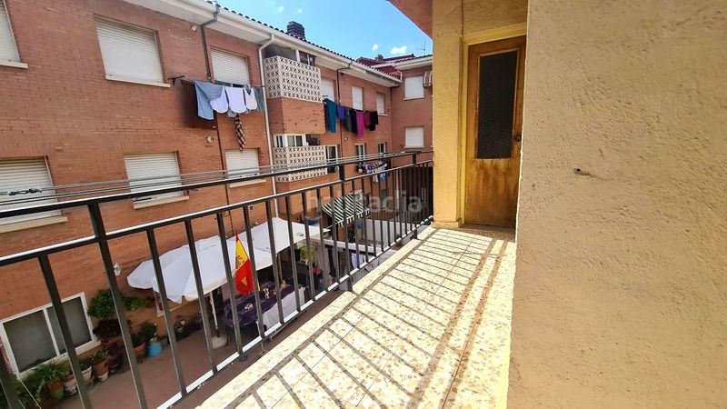 Foto a1397e6f-4e16-4fc5-bdbb-cd0b3196a5a3. Piso en Adrada (La)