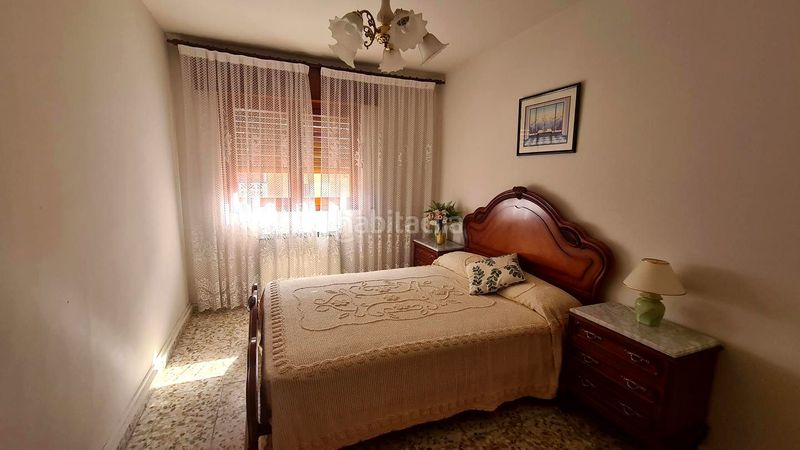 Foto d5a4d898-3354-49a0-b45b-80366f98a264. Piso en Adrada (La)