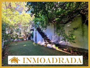 Casa adossada  Urbanización la picota primera travesía. Inmoadrada vende bonita casa con jardin
