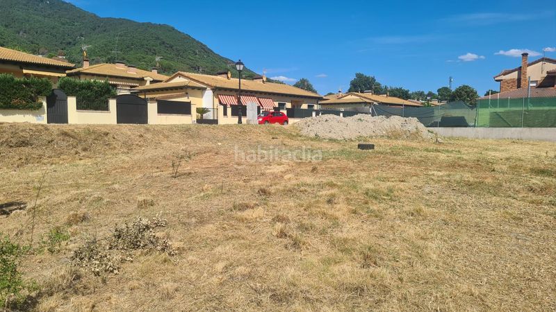 Foto a1c08a96-4b7b-434d-ab21-540a3babc2c3. Terreny residencial a Adrada (La)